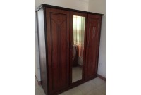 THANH LÝ TỦ ÁO 3 CÁNH 1 KÍNH NÂU CÁNH GIÁN 1M6